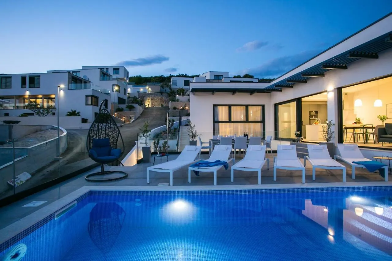 Holiday Home Olive Exclusive - 8 People, Heated Pool, Okrug Gornji, Sea View Trogir 0*,  Croatia