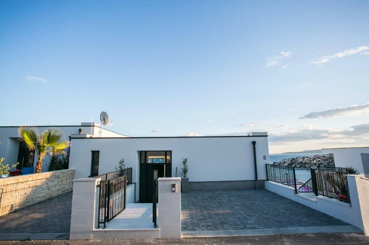Villa Holiday Home Olive Exclusive - 8 People, Heated Pool, Okrug Gornji, Sea View Trogir