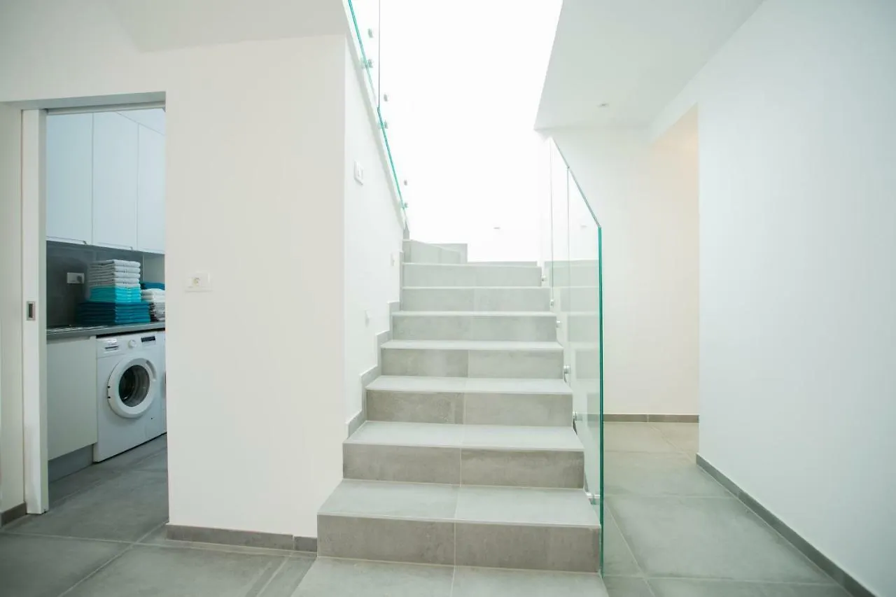Villa Holiday Home Olive Exclusive - 8 People, Heated Pool, Okrug Gornji, Sea View Trogir