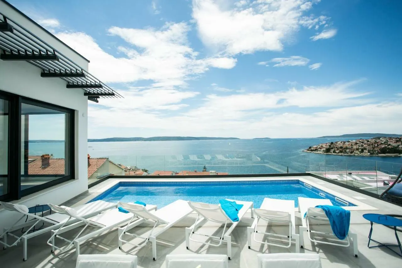Holiday Home Olive Exclusive - 8 People, Heated Pool, Okrug Gornji, Sea View Trogir 0*,