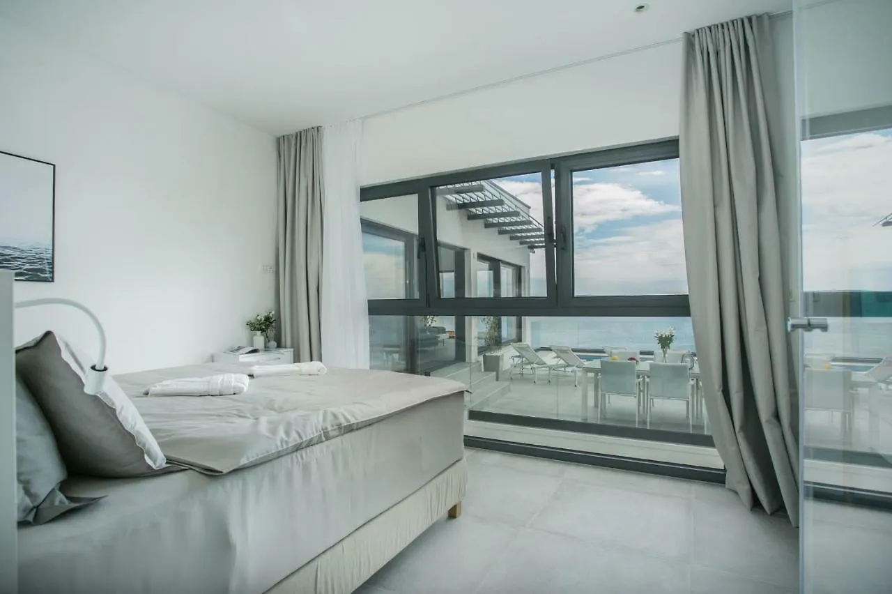 Holiday Home Olive Exclusive - 8 People, Heated Pool, Okrug Gornji, Sea View Trogir